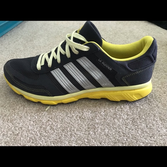 adidas la runner